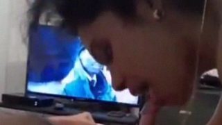 Ibu Tiri India Mengisap Kontol Anak Tirinya