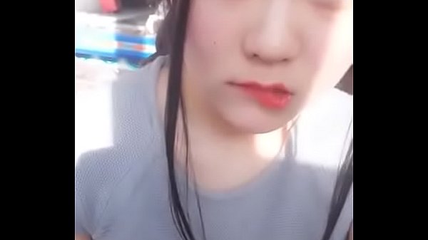 Gadis Tiongkok Imut Dan Menggoda