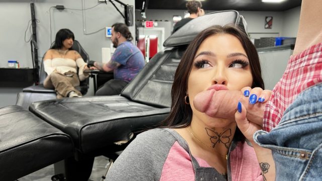 Mofos – Salon Tato, Tempat Cairan Tato Dan Air Liur Bercampur Di Atas Kulit Yang Basah.