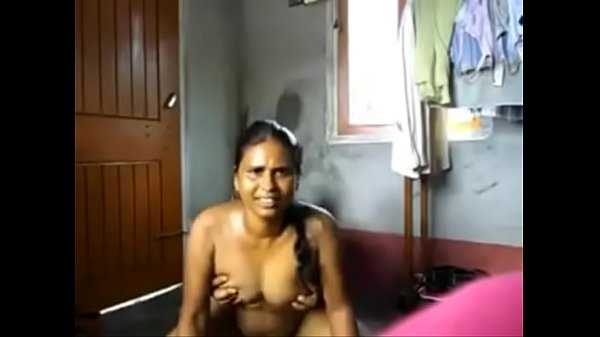 Desi Pasutri Lagi Nge-video Di Kamar, Gregetan Banget!