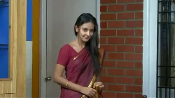 Desi Cewek India Seksi Bikin Ngiler, Goyangannya Bikin Minta Lagi