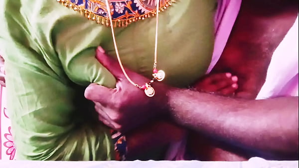 Desi Istri Selingkuh, Ngentot Sambil Ngomong Kotor Bahasa Telugu, Bikin Makin Panas.