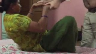 Mbok Pembantu Di Rumah Aja Siap Digoyangin