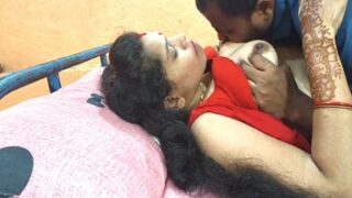 Suami Nafsu Berat Ngewe Istri Montok Toket Gede Kayak Binatang Buas
