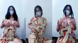 Toket Bulat Montok Bocil Mangga Barbar Bikin Ngaceng.