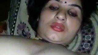 Tonton Video Seru Aunty Desi Telanjang Bikin Nagih