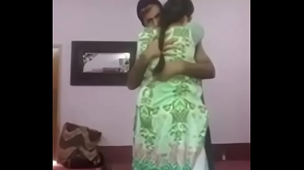 Pasangan Desi Lagi Seru-seruan Di Ranjang, Bikin Makin Liar Dan Basah.