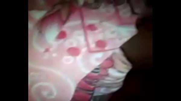 Desi Tante Bulu Memek Basah