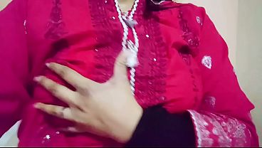 Desi Bhabhi Ko Chod Ke Pani Nikal Diya, Hindi Audio Mein Suno Garam Awaz.