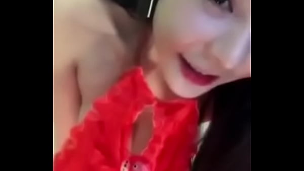 Cewek Cina Di Palma De Mallorca, Pamer Body Seksi Bikin Ngiler