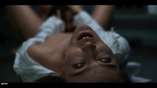 Alien Parasit Otak Kontrol Vs Cewek Seksi Siap Digoyang