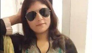 Gadis Pakistan Pakai Salwar Kamez, Goyang-goyang Di Hotel, Bikin Meleleh.