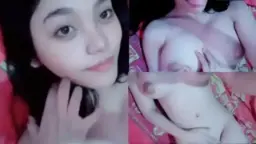 Laras Bali Pamer Memek Basah Sebelum Bobo