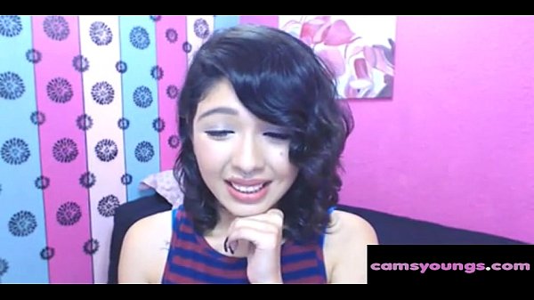 Tonton Cewek Asia Imut Banget Coli Nganggur Di Webcam Porno Gratis