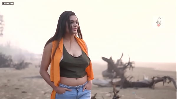 Foto Panas Gadis Desi Bikin Gregetan