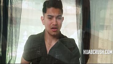Gadis Arab Minta Pacarnya Latih Dia Dengan Keras Biar Suaminya Nggak Cari Istri Lain