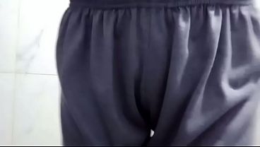 Bini Desi Lagi Mimpikan Adegan Panas Di Video.