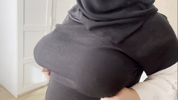 Teman Si Arab, Istrinya Pamer Tetek