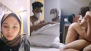 Jilbab Basah Kuyup Digebrak Pacar Sampe Muncrat