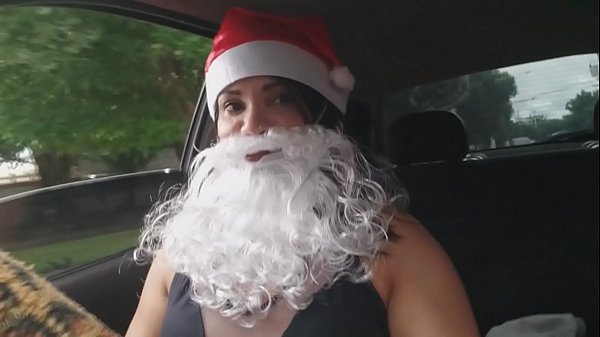 Bianca Pasrah Buat Hadiah Buat Santa, Malah Jatuh Di Kontol Kalkun Natal Yang Siap Dimakan.