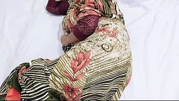 Aku Kencengin Mertua Sambil Bayangin Itu Bini Sendiri, Bikin Kacau Ranjang.