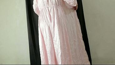 Bokep Indo Cobain Dress Baru, Pantat Gede Montok Bikin Meleleh